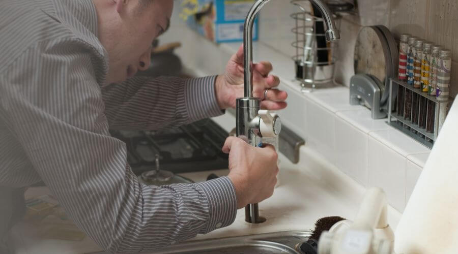 Expert burst pipe repair services in Spencer, OH